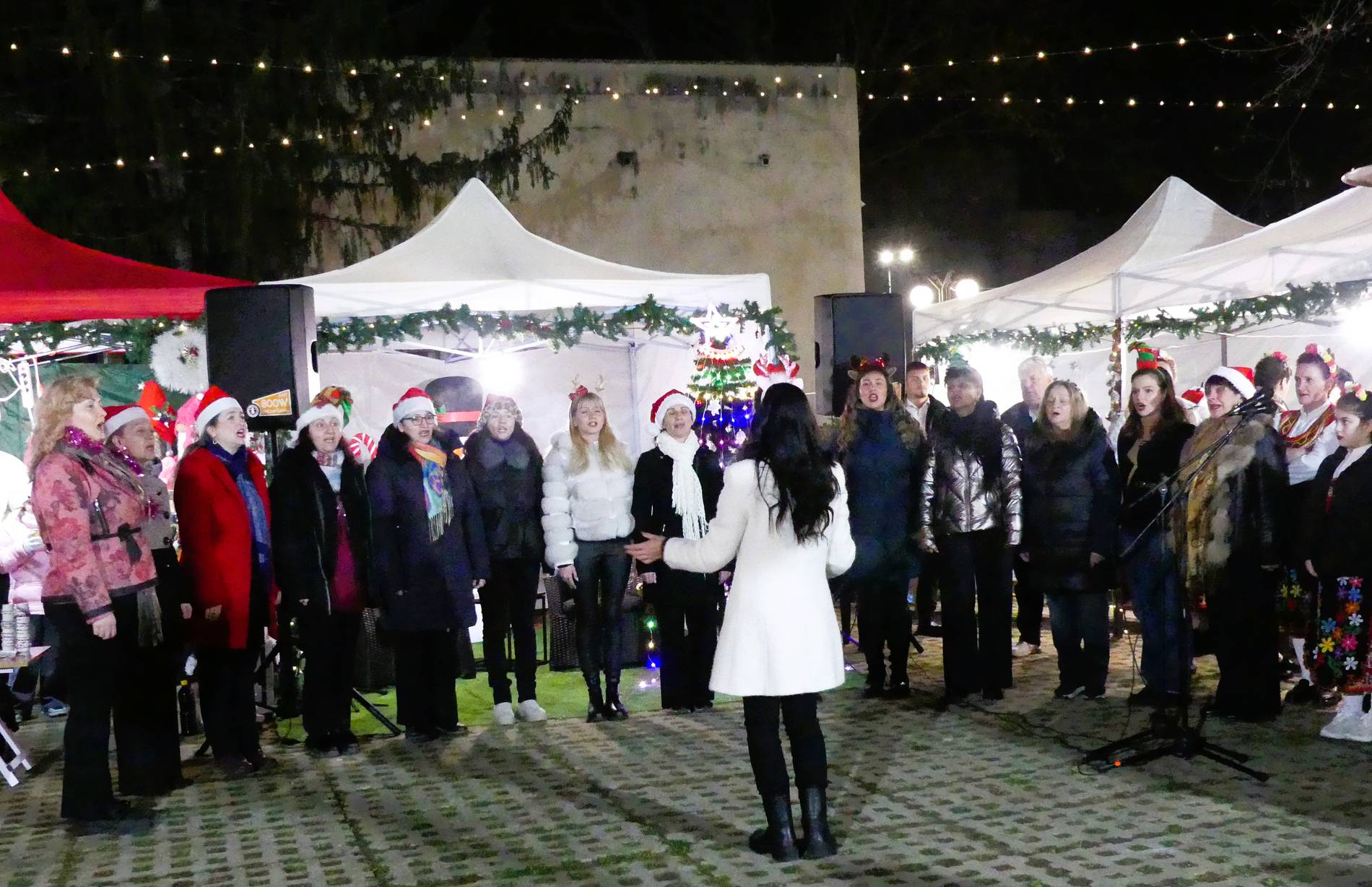 Откриване на коледен базар в Нова Загора